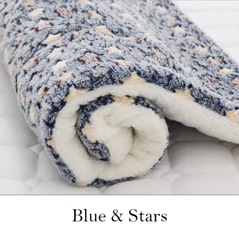Pet Sleeping Mat Warm Dog Bed Soft Fleece Pet Blanket Cat Litter Puppy Sleep Mat Lovely Mattress Cushion for Small Large Dogs