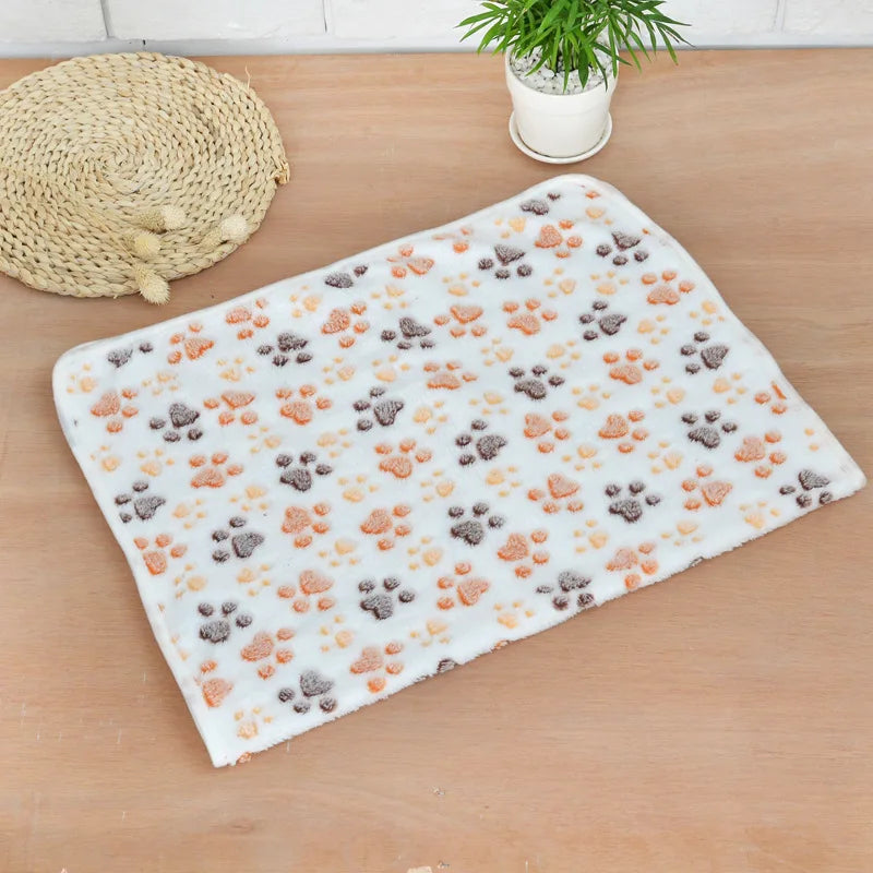 2024 Dog Bed Blankets Fleece Warm Winter Soft Large Size Cat Puppy Sleeping Use Printed Comfortable Mats Pet Products Supplier