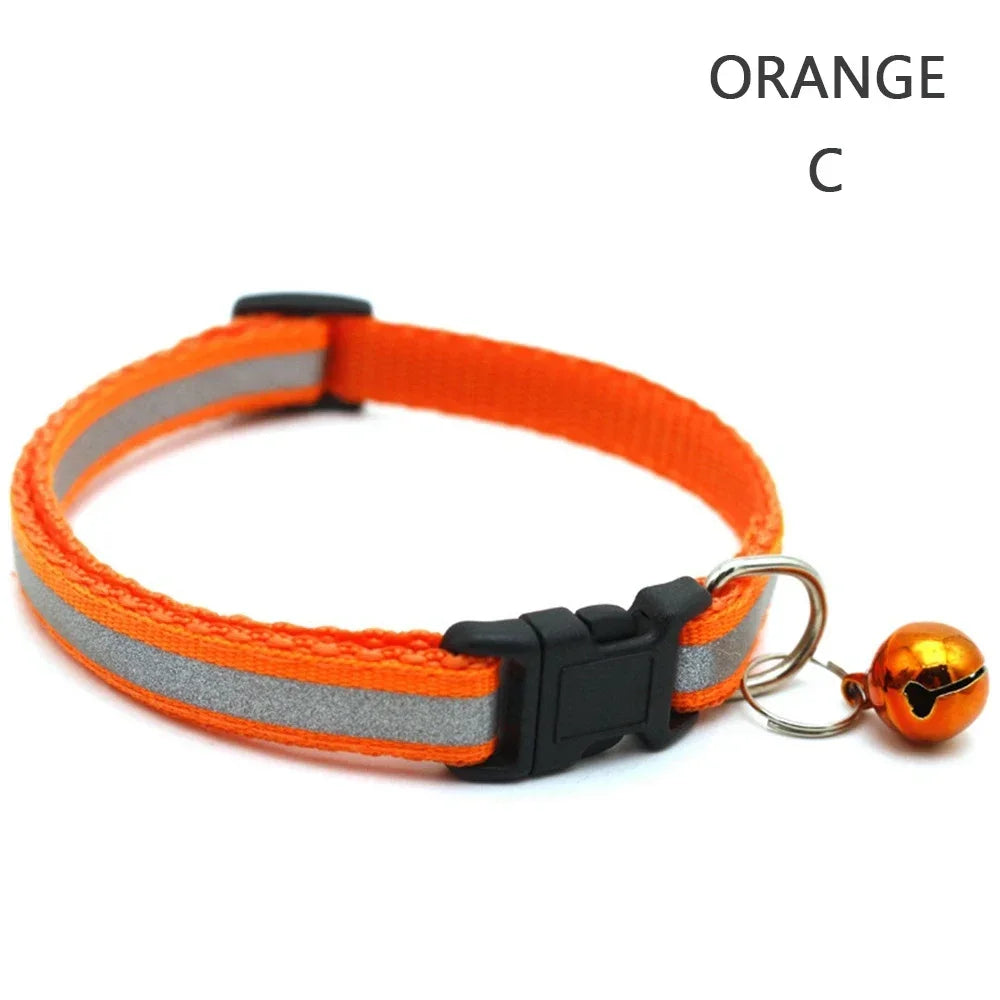 Reflective Nylon Dog Collar Night Safety Flashing Light up Adjustable Dog Leash Pet Collar for Cats and Small Dogs Pet Supplies