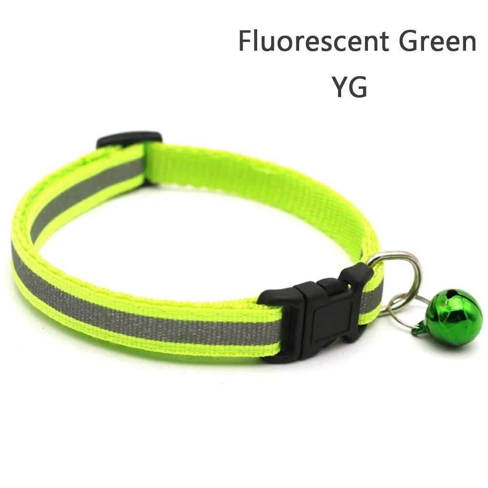Reflective Nylon Dog Collar Night Safety Flashing Light up Adjustable Dog Leash Pet Collar for Cats and Small Dogs Pet Supplies