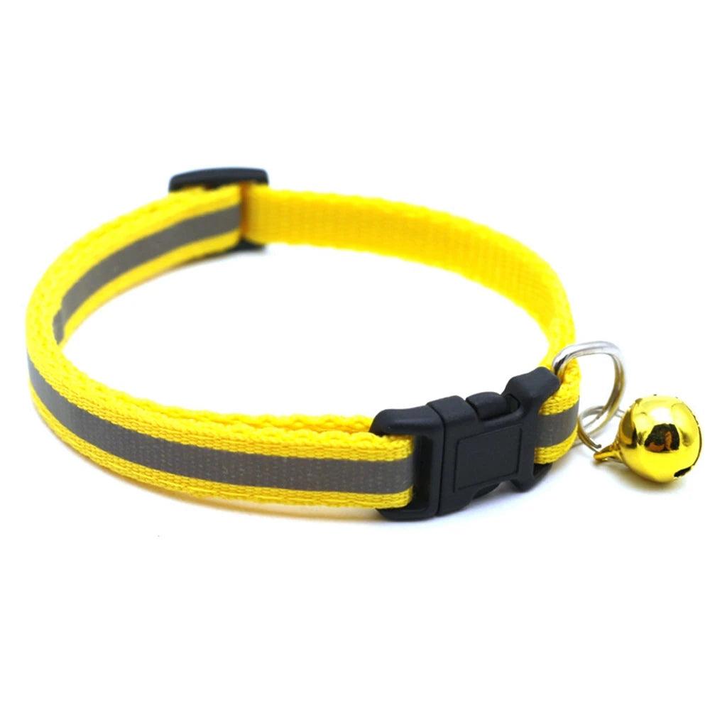 Reflective Nylon Dog Collar Night Safety Flashing Light up Adjustable Dog Leash Pet Collar for Cats and Small Dogs Pet Supplies
