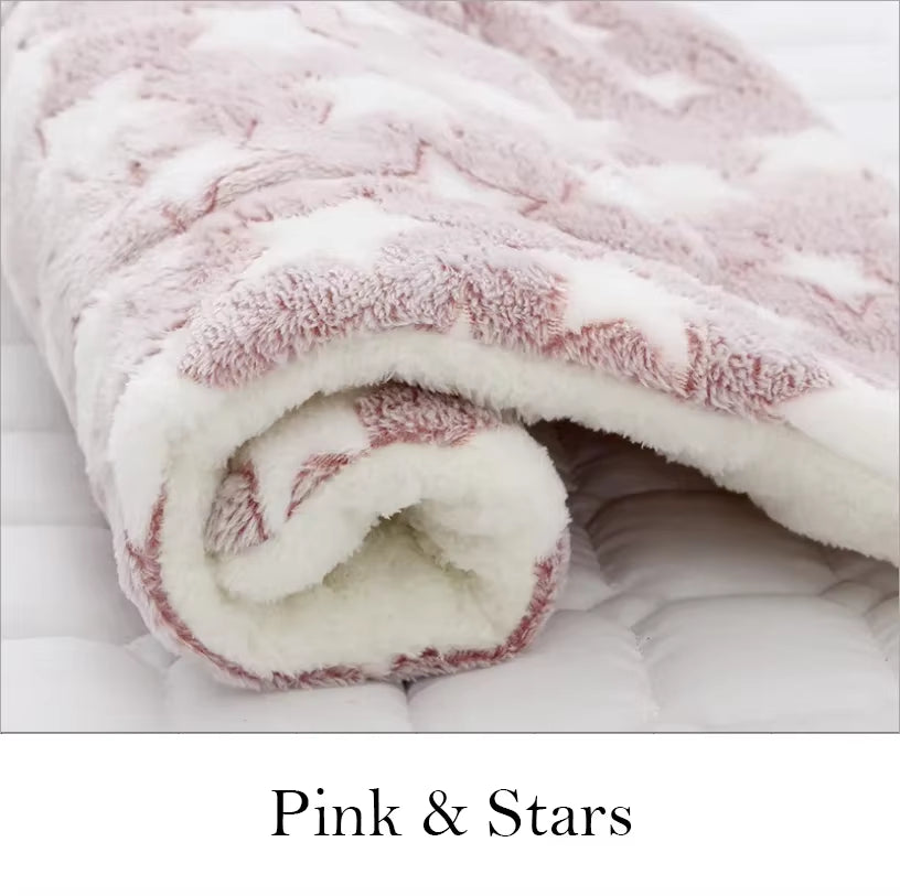 Pet Sleeping Mat Warm Dog Bed Soft Fleece Pet Blanket Cat Litter Puppy Sleep Mat Lovely Mattress Cushion for Small Large Dogs